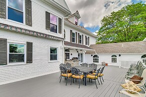 Geneva Vacation Rental w/ Vineyard & Lake Views!