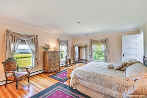 Geneva Vacation Rental w/ Vineyard & Lake Views!