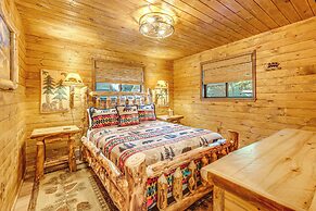 Kayaks & Hot Tub: Pine Bear' Pocono Lake Cabin