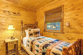 Kayaks & Hot Tub: Pine Bear' Pocono Lake Cabin