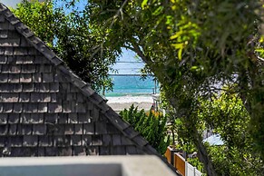 Sunny San Diego Home w/ Patio - Steps to Beach!