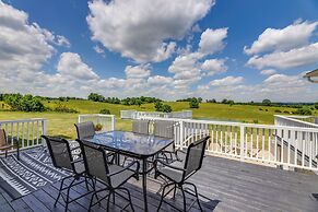 Sprawling Kentucky Getaway w/ Pool & Hot Tub!