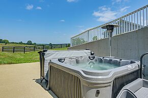 Sprawling Kentucky Getaway w/ Pool & Hot Tub!
