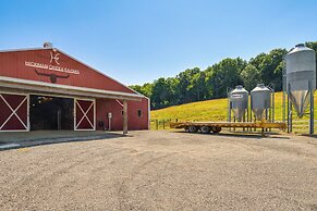 Rustic Retreat in Hickman on 160 Acres w/ Views!