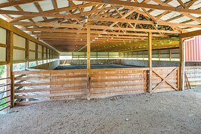 Rustic Retreat in Hickman on 160 Acres w/ Views!