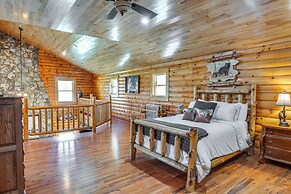 Rustic Retreat in Hickman on 160 Acres w/ Views!