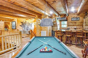 Rustic Retreat in Hickman on 160 Acres w/ Views!