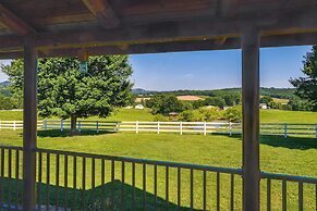 Rustic Retreat in Hickman on 160 Acres w/ Views!