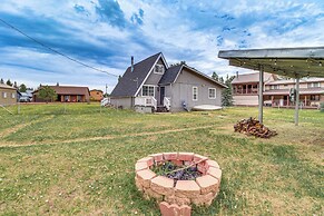 Pinetop Cabin w/ Private Fire Pit & Mountain Views