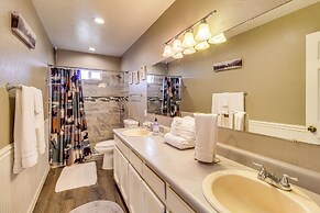 Pinetop Cabin w/ Private Fire Pit & Mountain Views