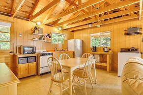 Private Dock on Messalonskee Lake: Cozy Cottage!