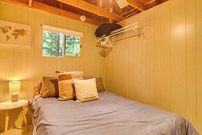 Private Dock on Messalonskee Lake: Cozy Cottage!