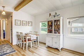 Breezy Ocean Pines Cottage w/ Patio & Pool Access!