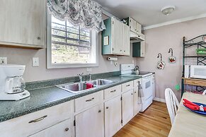 Mountain-view Cottage in Nogal Near Nat'l Forest!