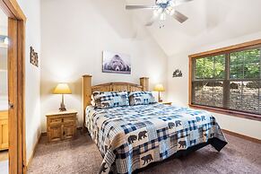 Baldknobber Ridge Escape - West Branson Cabin!