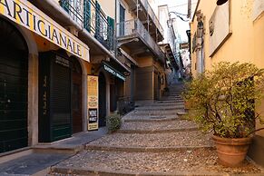 Stairway Apartment by Wonderful Italy