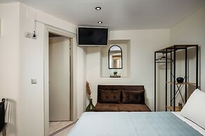 Palazzo Apartment by Corfu Escapes