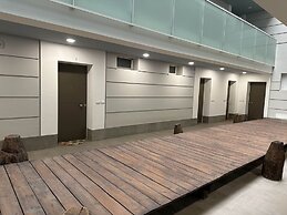 Bright new Apartment Between Beach and City Centre