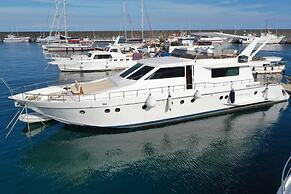 Welcom to Yacht di Lusso