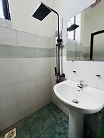 Ramlyn Guesthouse & Restaurant