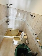 Ramlyn Guesthouse & Restaurant