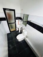 Ramlyn Guesthouse & Restaurant