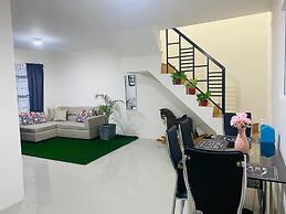 Whole House in San Fernando