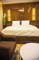 Fullbliss Hotel and suites