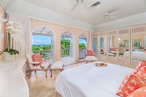 Waterfalls - 6 bed Peaceful and Secure Luxury