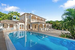 Waterfalls - 6 bed Peaceful and Secure Luxury