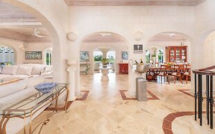 Waterfalls - 6 bed Peaceful and Secure Luxury