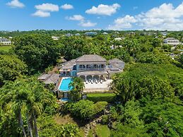 Waterfalls - 6 bed Peaceful and Secure Luxury