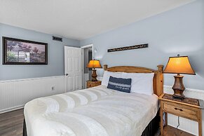 Cozy 2br Condo w/ Pools, Spas & Year-round Fun!