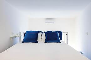 Mergellina Sea Studio with Jacuzzi
