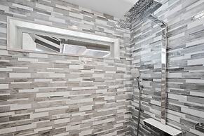 Oasis of Palm Springs