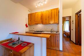 Crimson Apartment by Wonderful Italy