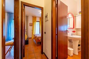 Crimson Apartment by Wonderful Italy