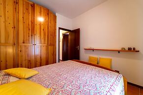 Crimson Apartment by Wonderful Italy