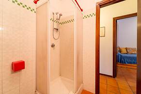 Crimson Apartment by Wonderful Italy