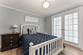 Lovin Lake Livin A Must-see!