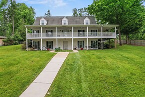 Lovin Lake Livin A Must-see!