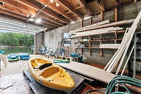 Lovin Lake Livin A Must-see!