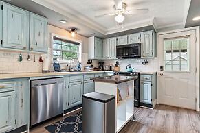 Lovin Lake Livin A Must-see!