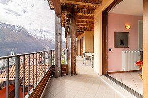 Willow Apartment with Lakeview