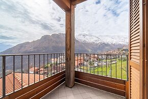 Willow Apartment with Lakeview