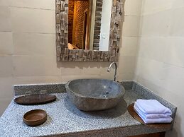 Mayong Bali Villa and Hostel