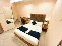 Hotel Grand Executive