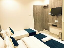 Hotel Grand Executive