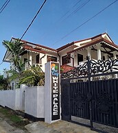 Cosy White Palace