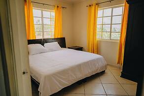 Best Quality 1 Bedroom Apartment 3 km From Eagle Beach